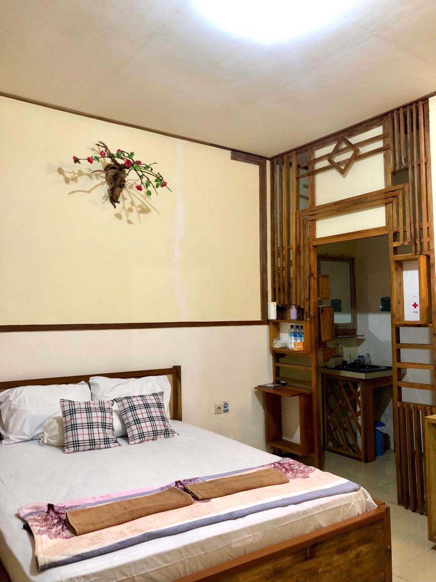 Berliant Homestay Jambu  ภายนอก รูปภาพ